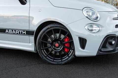 Abarth 500 595 ESSEESSE 2