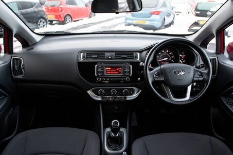 Kia Rio CRDI 2 ISG 13