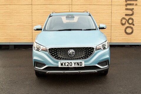 MG ZS EXCLUSIVE 8