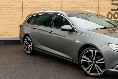 Vauxhall Insignia SRI NAV 9