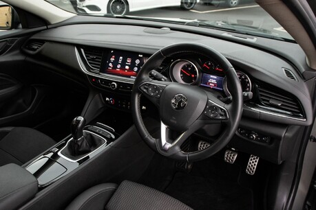 Vauxhall Insignia SRI NAV