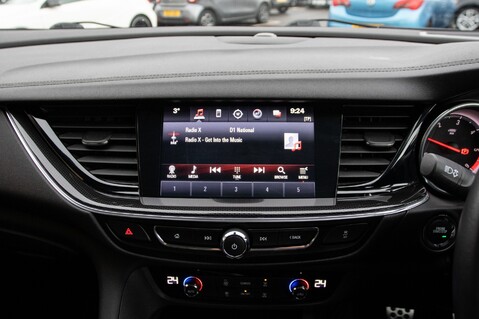 Vauxhall Insignia SRI NAV 25