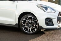 Suzuki Swift SPORT BOOSTERJET MHEV 2