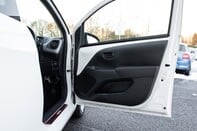 Toyota Aygo VVT-I X-PLAY 17