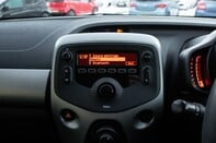 Toyota Aygo VVT-I X-PLAY 24