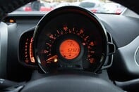 Toyota Aygo VVT-I X-PLAY 12