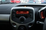 Toyota Aygo VVT-I X-PLAY 25