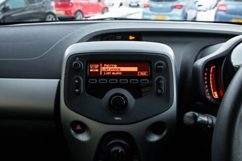 Toyota Aygo VVT-I X-PLAY 26