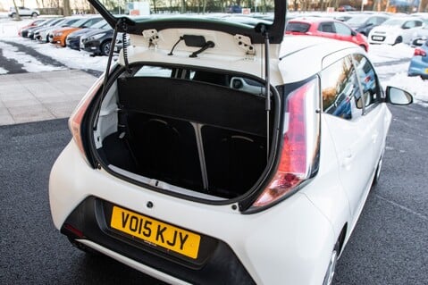 Toyota Aygo VVT-I X-PLAY 31