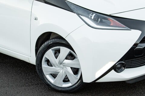 Toyota Aygo VVT-I X-PLAY 3