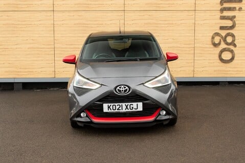 Toyota Aygo VVT-I X-TREND X-SHIFT TSS 7