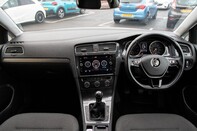 Volkswagen Golf SE NAVIGATION TSI EVO 13