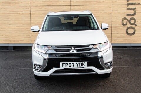 Mitsubishi Outlander PHEV 4HS 8