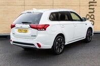 Mitsubishi Outlander PHEV 4HS 6