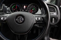 Volkswagen Golf E-GOLF 22