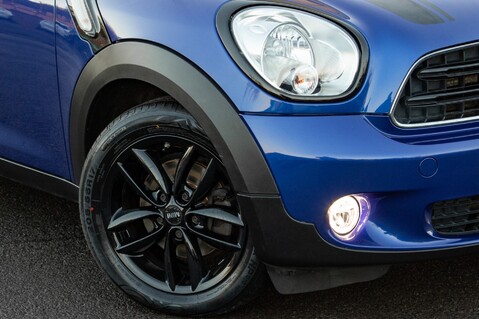 Mini Countryman COOPER D 3