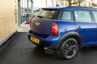 Mini Countryman COOPER D 10