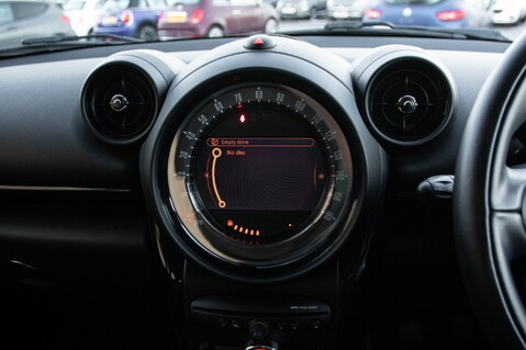 Mini Countryman COOPER D 26