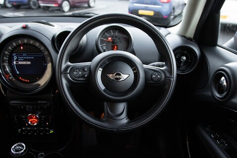 Mini Countryman COOPER D 23