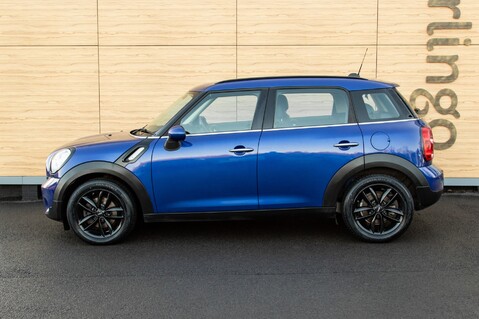 Mini Countryman COOPER D 16