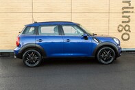 Mini Countryman COOPER D 15