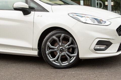 Ford Fiesta ST-LINE EDITION MHEV 2