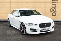 Jaguar XE R-SPORT 1