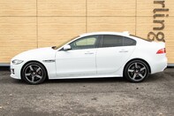 Jaguar XE R-SPORT 16