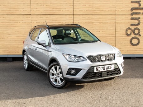 SEAT Arona TSI SE TECHNOLOGY