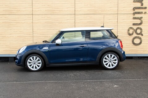 Mini Hatch COOPER S 16