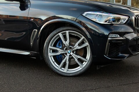 BMW X5 M50D 2