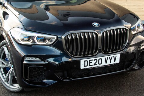 BMW X5 M50D 14