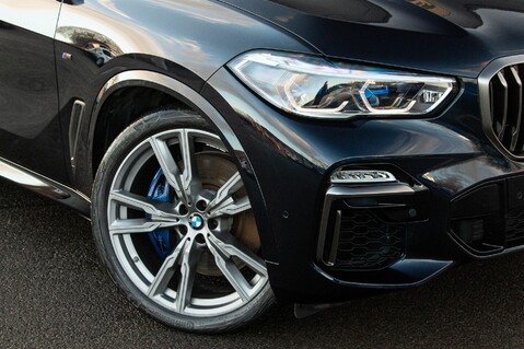 BMW X5 M50D 3