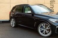 BMW X5 M50D 9