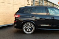 BMW X5 M50D 11