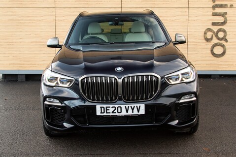 BMW X5 M50D 7