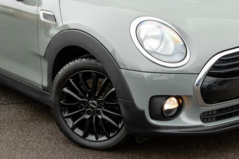 Mini Clubman COOPER BLACK 3