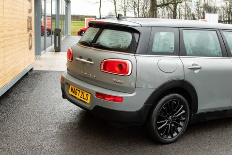 Mini Clubman COOPER BLACK 10