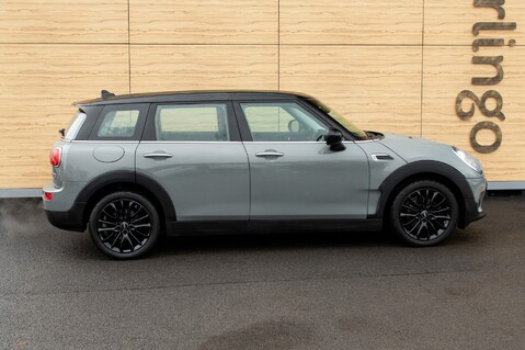 Mini Clubman COOPER BLACK 14