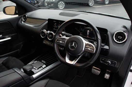 Mercedes-Benz B Class B 180 AMG LINE