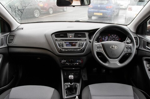 Hyundai i20 MPI SE 13