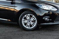 Ford Focus TITANIUM NAVIGATOR TDCI 2