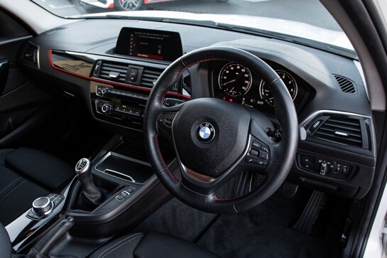 BMW 1 Series 118D SPORT