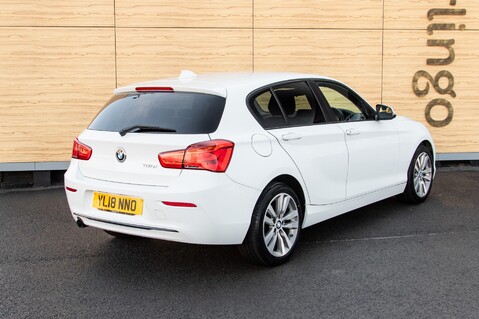 BMW 1 Series 118D SPORT 4