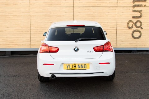 BMW 1 Series 118D SPORT 8