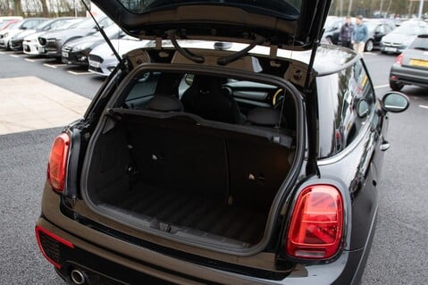 Mini Hatch COOPER SPORT 35