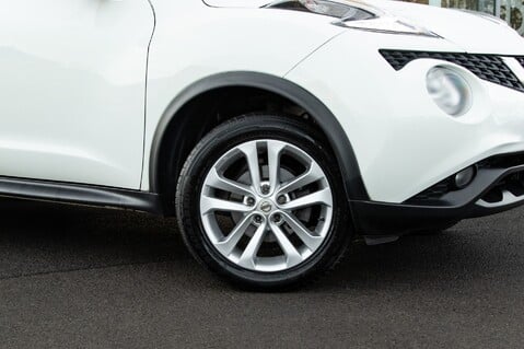 Nissan Juke N-CONNECTA XTRONIC 2