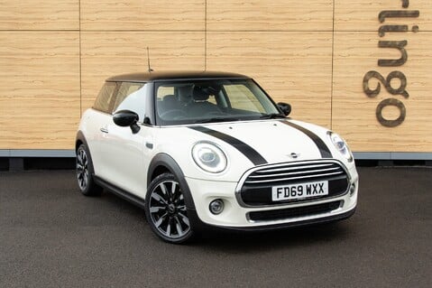 Mini Hatch COOPER EXCLUSIVE 1