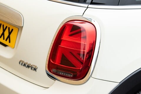 Mini Hatch COOPER EXCLUSIVE 6