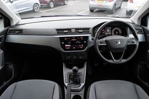 SEAT Arona TSI SE TECHNOLOGY 13